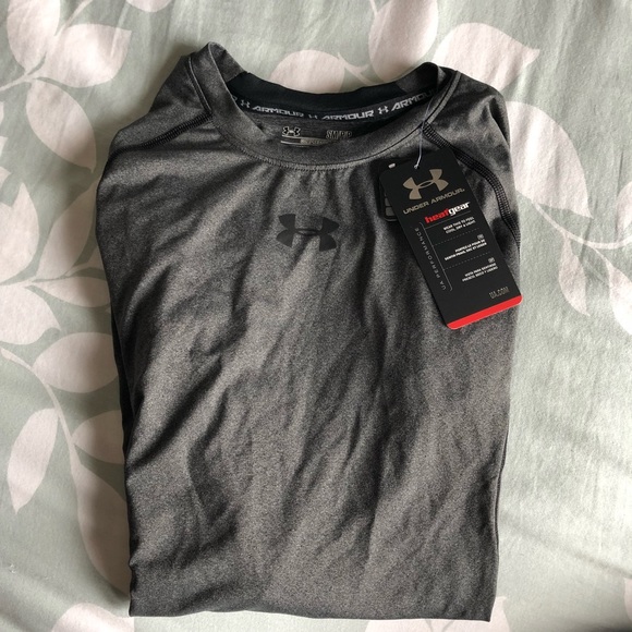 NWT UA Heatgear Longsleeve Compression Tee In Gray - Picture 4 of 6